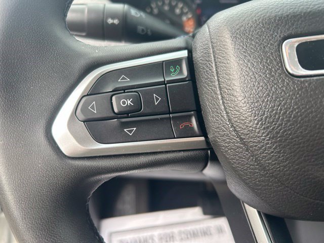 Used 2022 Jeep Compass Latitude FWD image 16