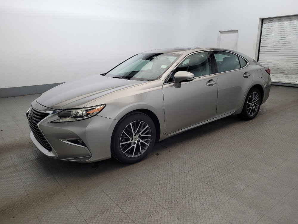 Used 2017 Lexus ES 350 w/ Navigation System Package FWD image 2