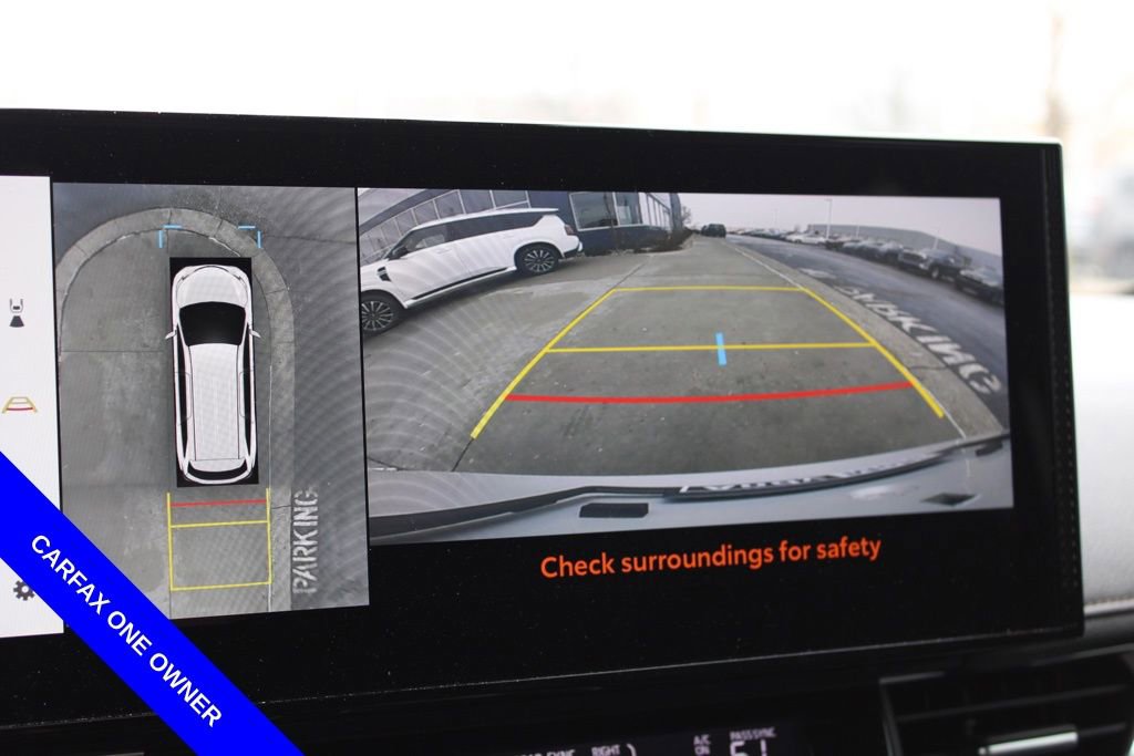 Used 2025 Toyota Sienna Platinum image 43