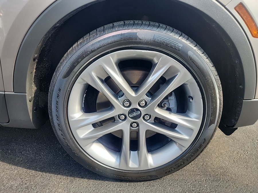 Used 2019 Lincoln MKC Reserve w/ MKC Climate Package AWD/4WD image 14
