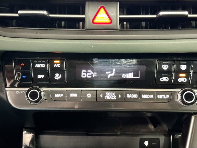 Used 2024 Kia Seltos SX w/ SX Sunroof Package AWD/4WD image 16