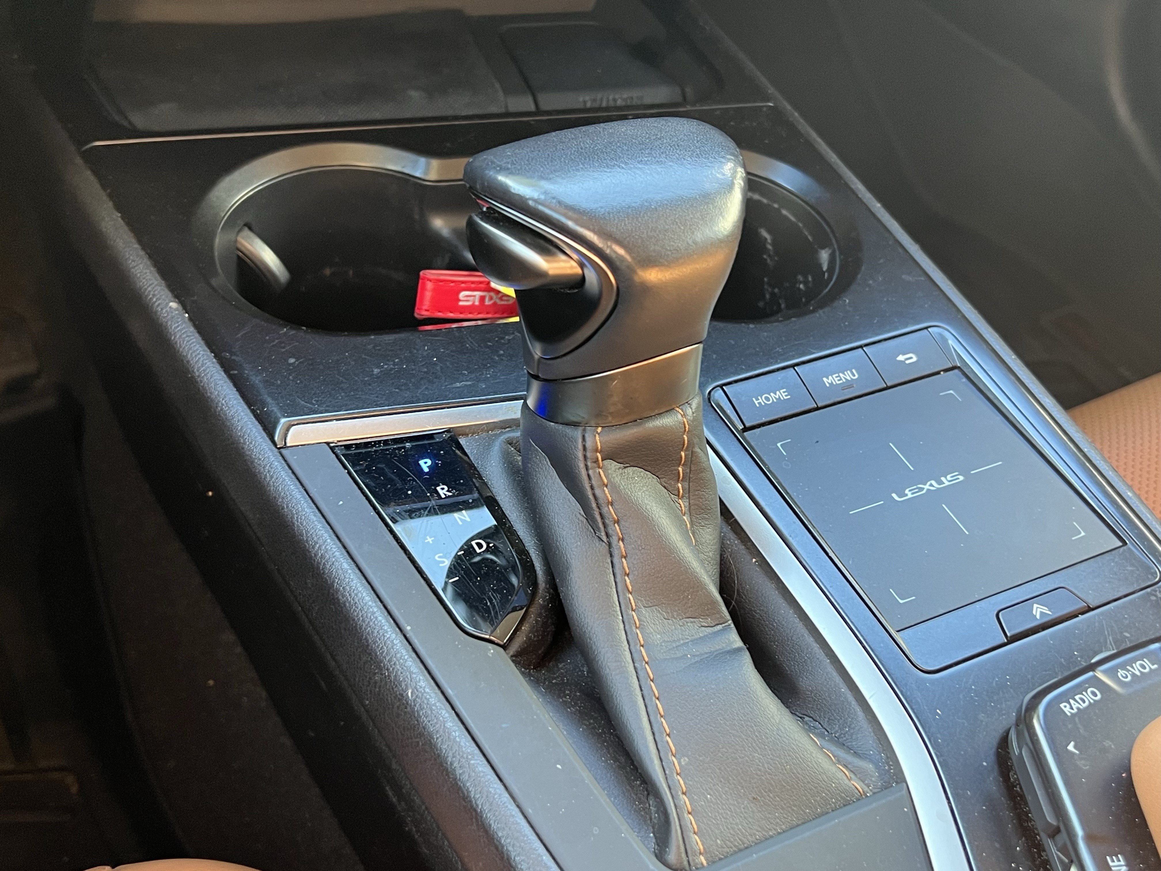 Used 2020 Lexus UX 250h w/ Premium Package AWD/4WD image 26