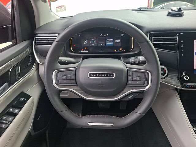 Used 2022 Jeep Wagoneer Series II AWD/4WD image 19