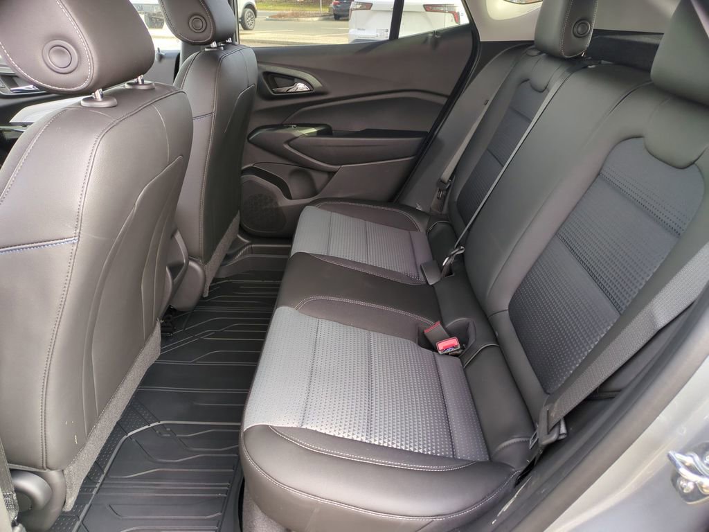 New 2026 Chevrolet Trax LT w/ Driver Confidence Package image 20