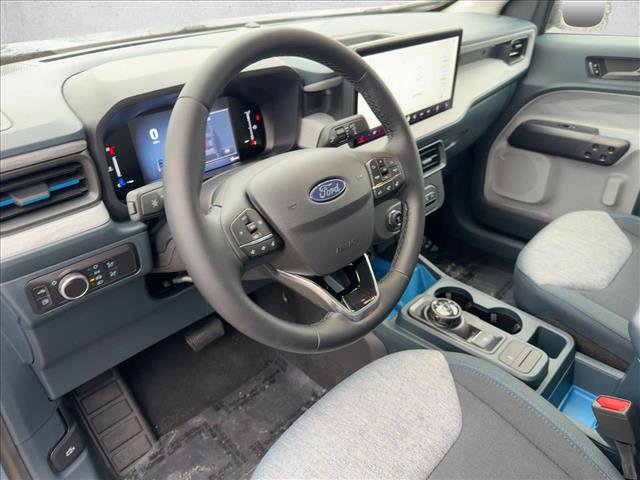 New 2025 Ford Maverick XLT w/ XLT Luxury Package image 3
