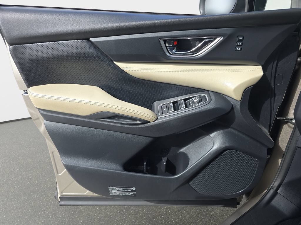 Used 2019 Subaru Ascent Limited AWD/4WD image 31