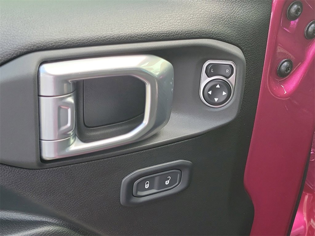 Used 2024 Jeep Wrangler Sport S image 11