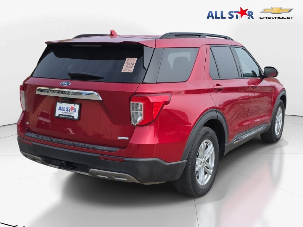 Used 2020 Ford Explorer XLT w/ Equipment Group 202A RWD image 3