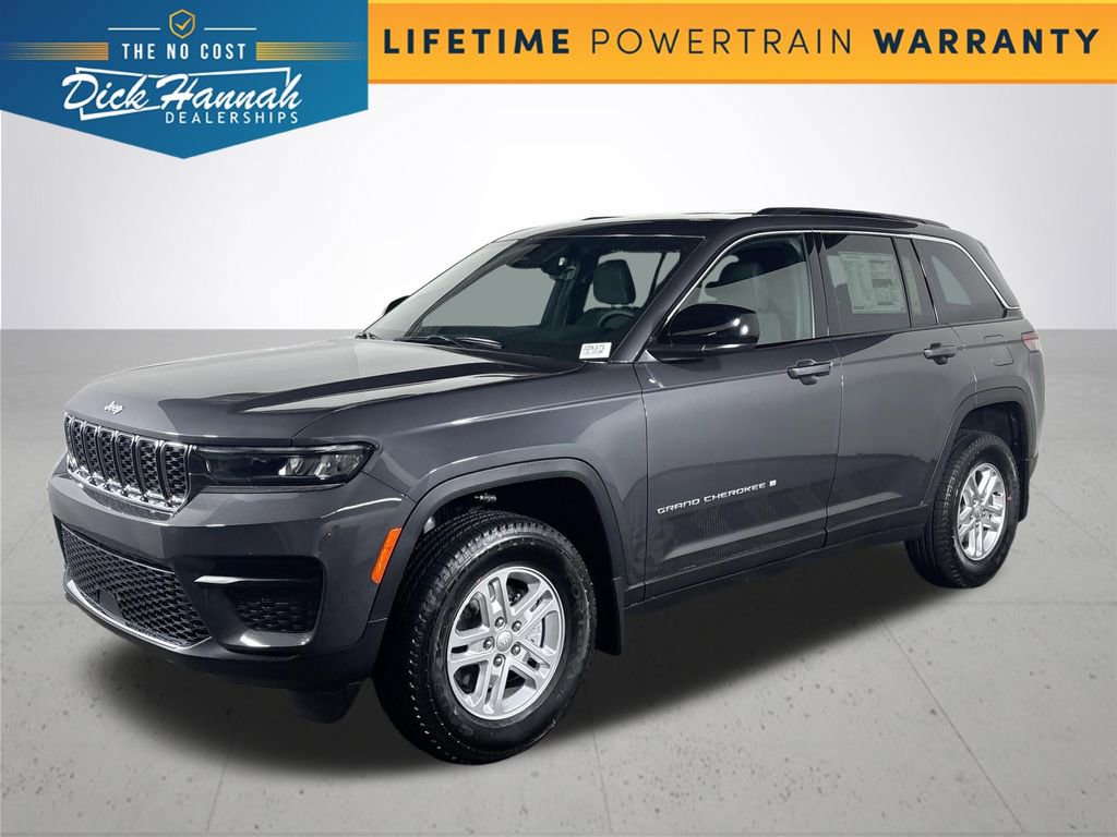 New 2025 Jeep Grand Cherokee Laredo w/ Luxury Tech Group I