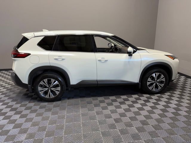 Used 2021 Nissan Rogue SV AWD/4WD image 7