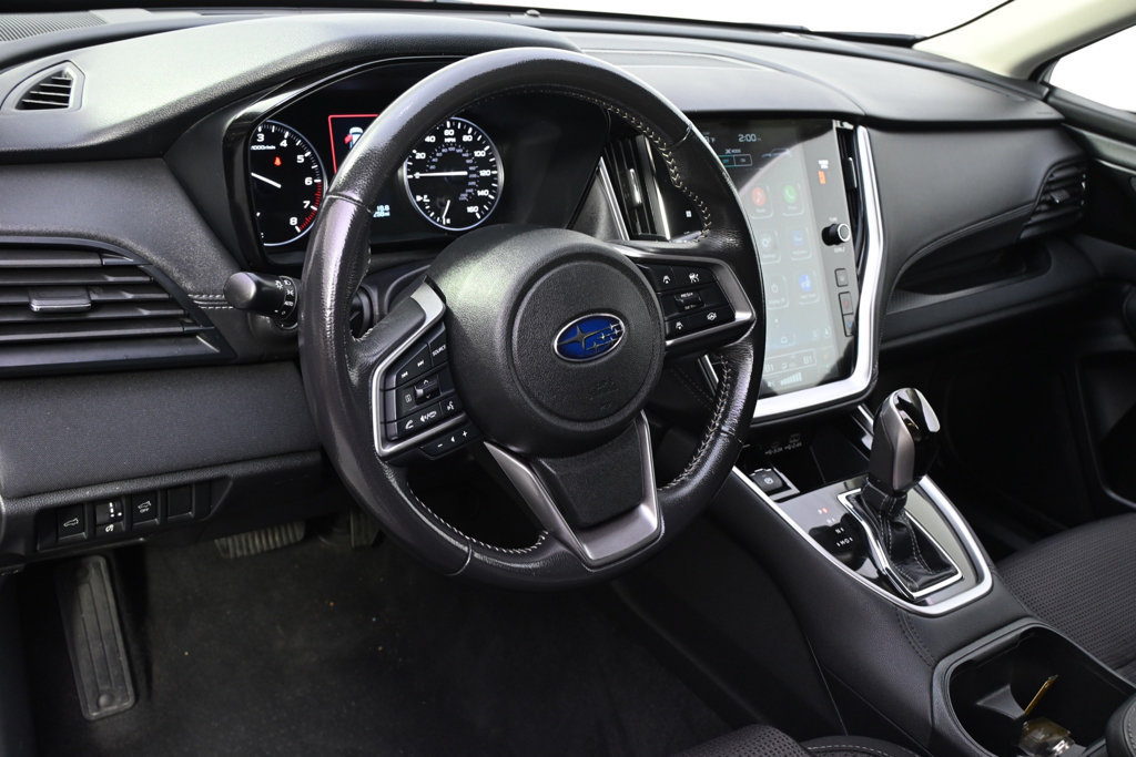 Certified 2025 Subaru Outback Premium AWD/4WD image 11