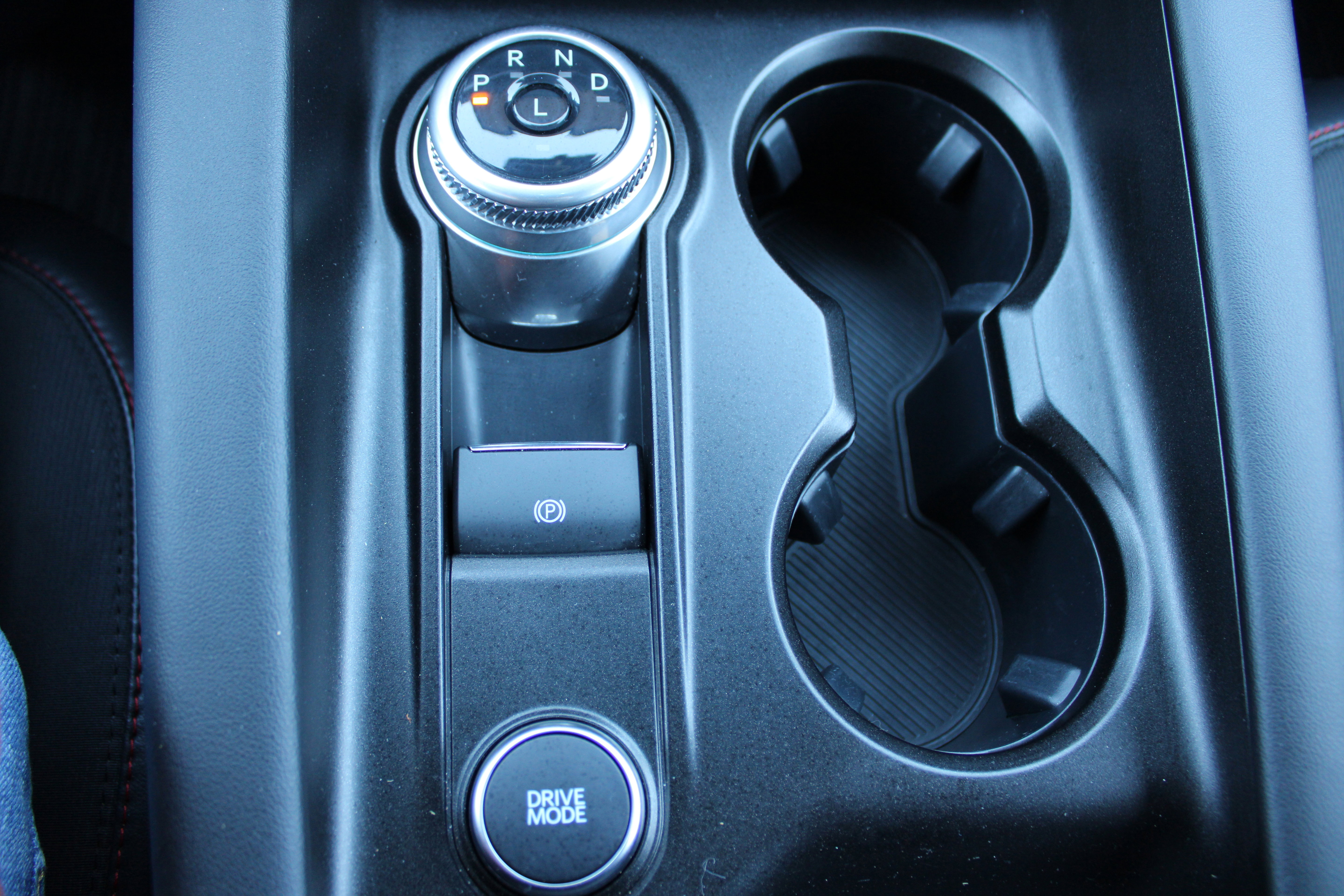 Used 2025 Ford Explorer ST-Line w/ Premium Package image 24