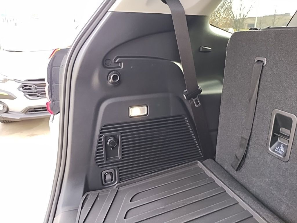 Used 2025 Subaru Ascent Limited image 58