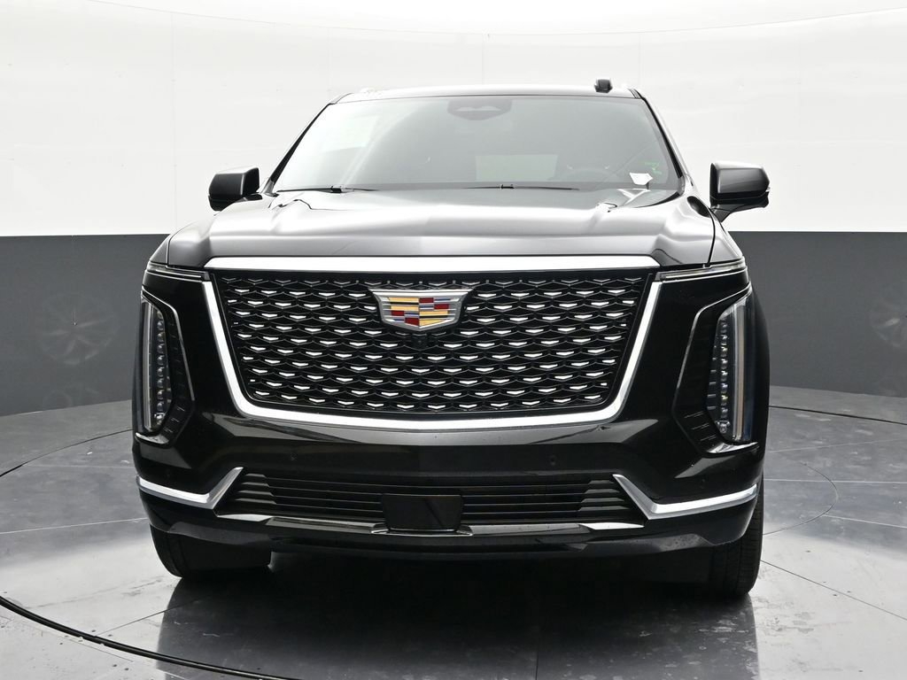 Certified 2025 Cadillac Escalade ESV Luxury image 8