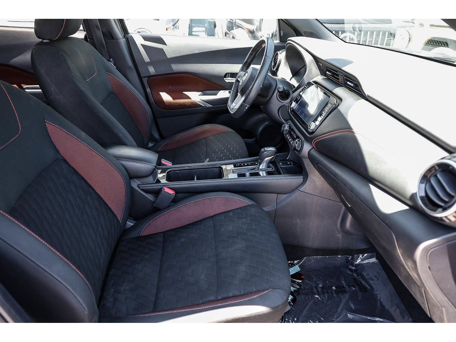 Used 2021 Nissan Kicks SR FWD image 17