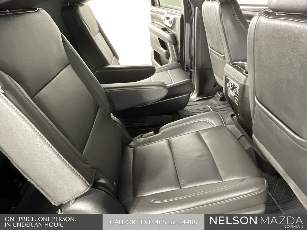 Used 2023 Chevrolet Suburban Z71 w/ Luxury Package image 30