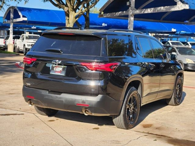 Used 2023 Chevrolet Traverse LT image 15