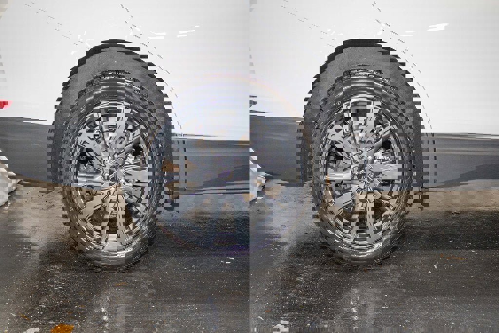 Certified 2022 Chevrolet Equinox RS w/ RS Leather Package image 9