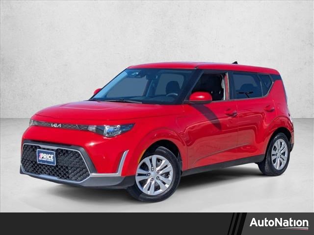 Used 2023 Kia Soul LX FWD image 1