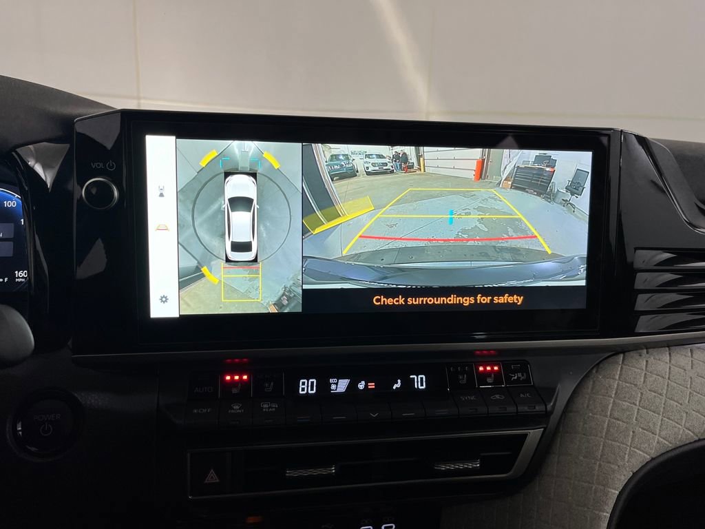 Used 2026 Toyota Camry XLE w/ Premium Plus Package image 70