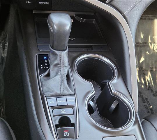 Used 2023 Toyota Camry XSE FWD image 13