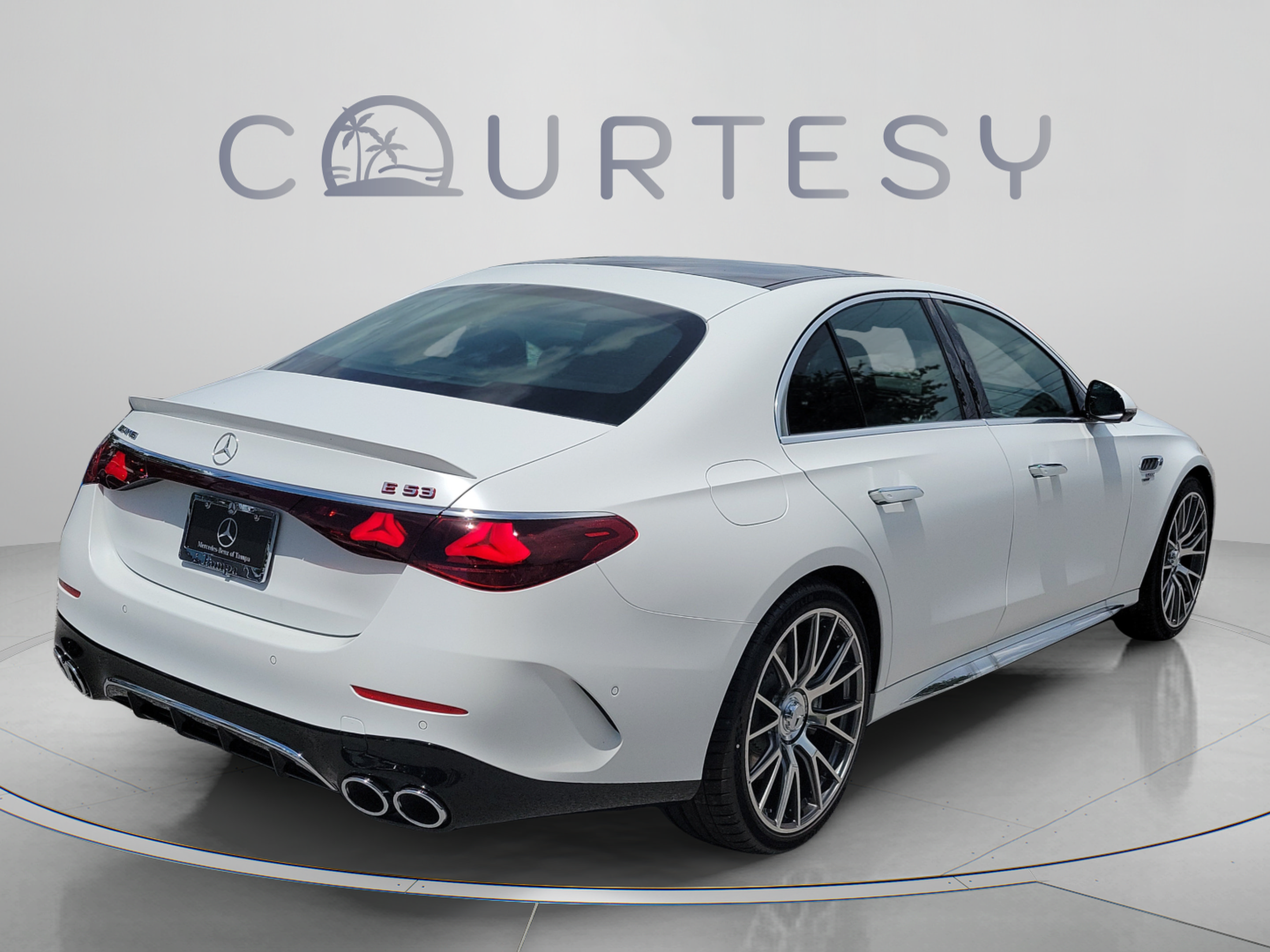 New 2026 Mercedes-Benz E 53 AMG e 4MATIC Sedan image 3