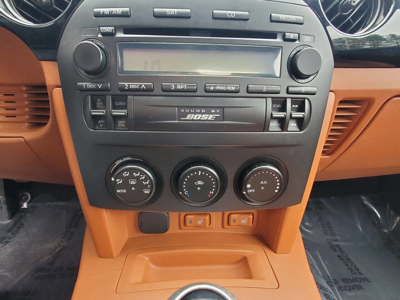 Used 2007 MAZDA MX-5 Miata Grand Touring w/ Premium Pkg RWD image 15