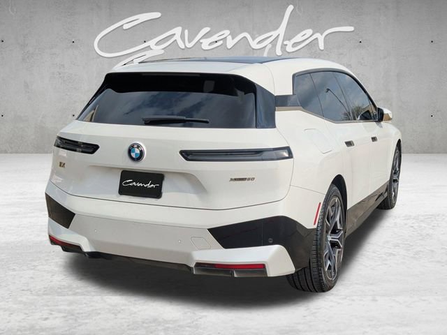 Used 2022 BMW iX xDrive50 w/ Premium Package image 16