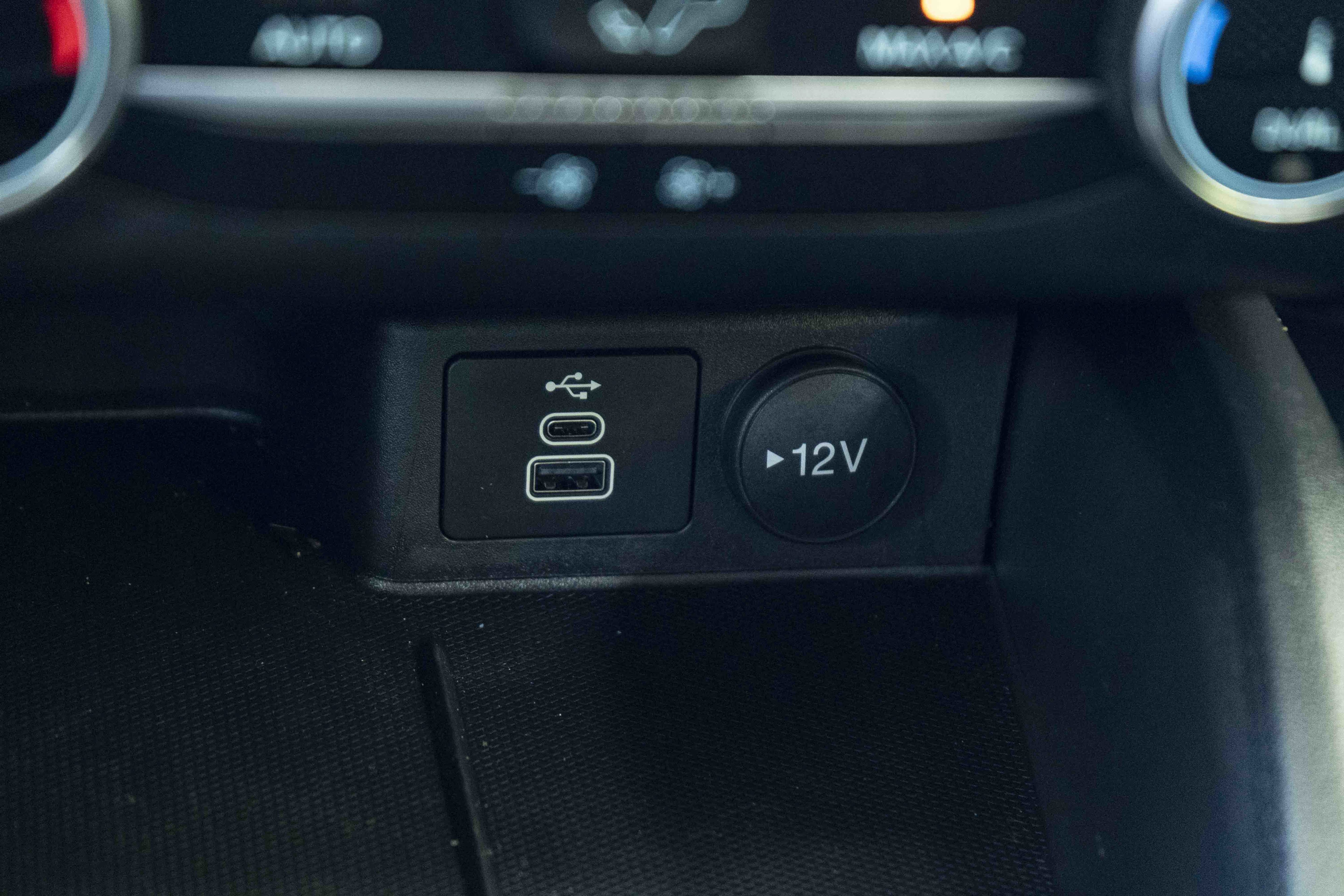 Used 2025 Ford Escape Active FWD image 34