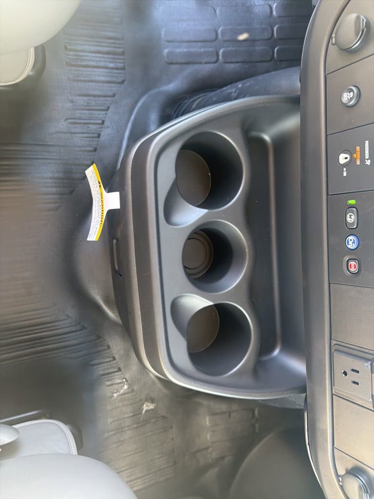 New 2025 Chevrolet Express 2500 Work Van w/ Driver Convenience Package image 16