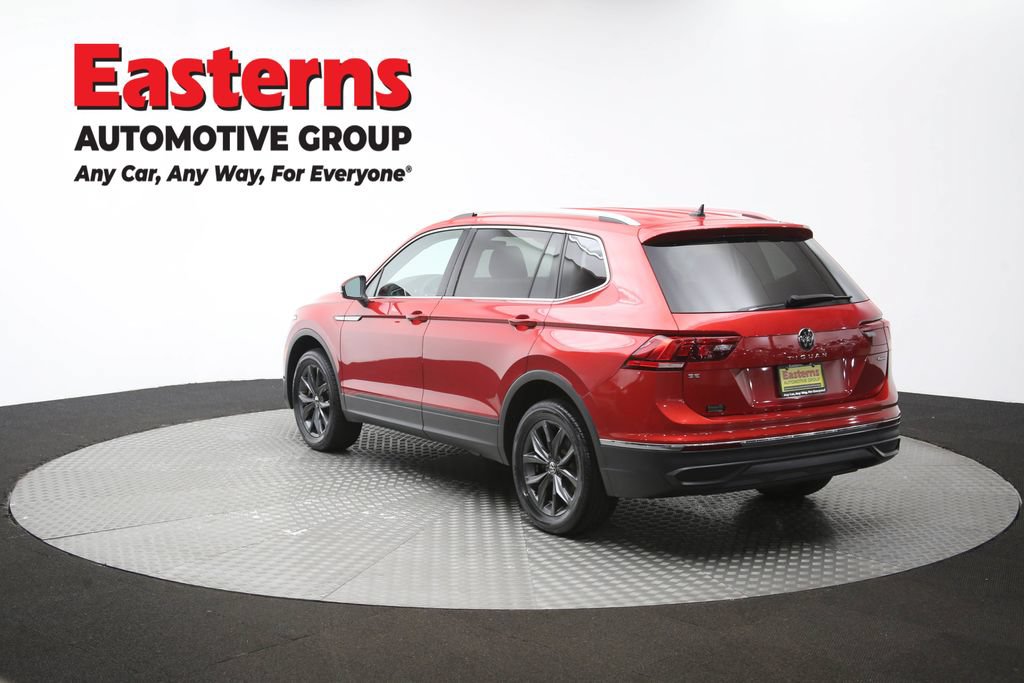 Used 2023 Volkswagen Tiguan SE AWD/4WD image 62