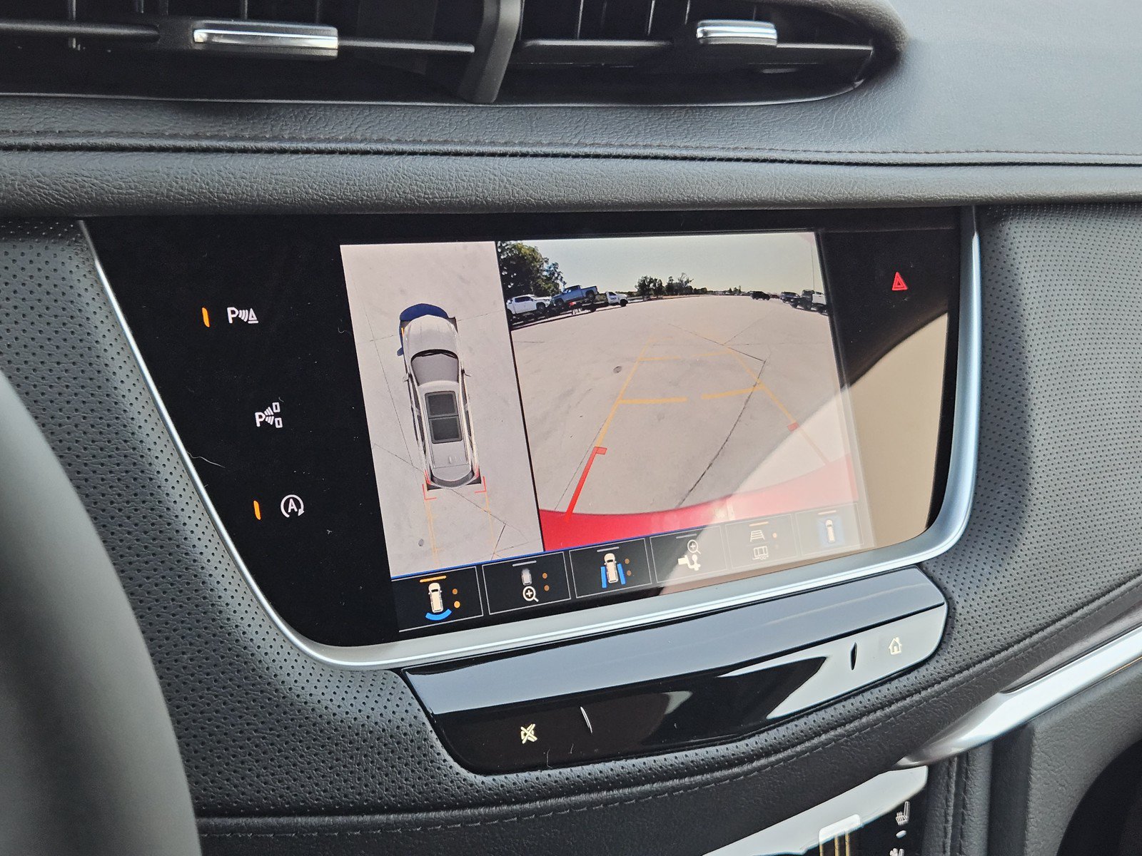 New 2026 Cadillac XT5 Premium Luxury w/ Driver Assist Package FWD image 13