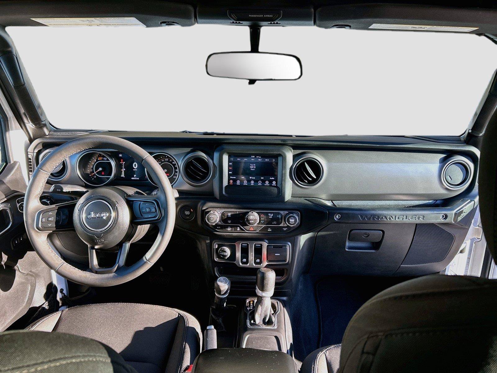 Used 2023 Jeep Wrangler Sport AWD/4WD image 18