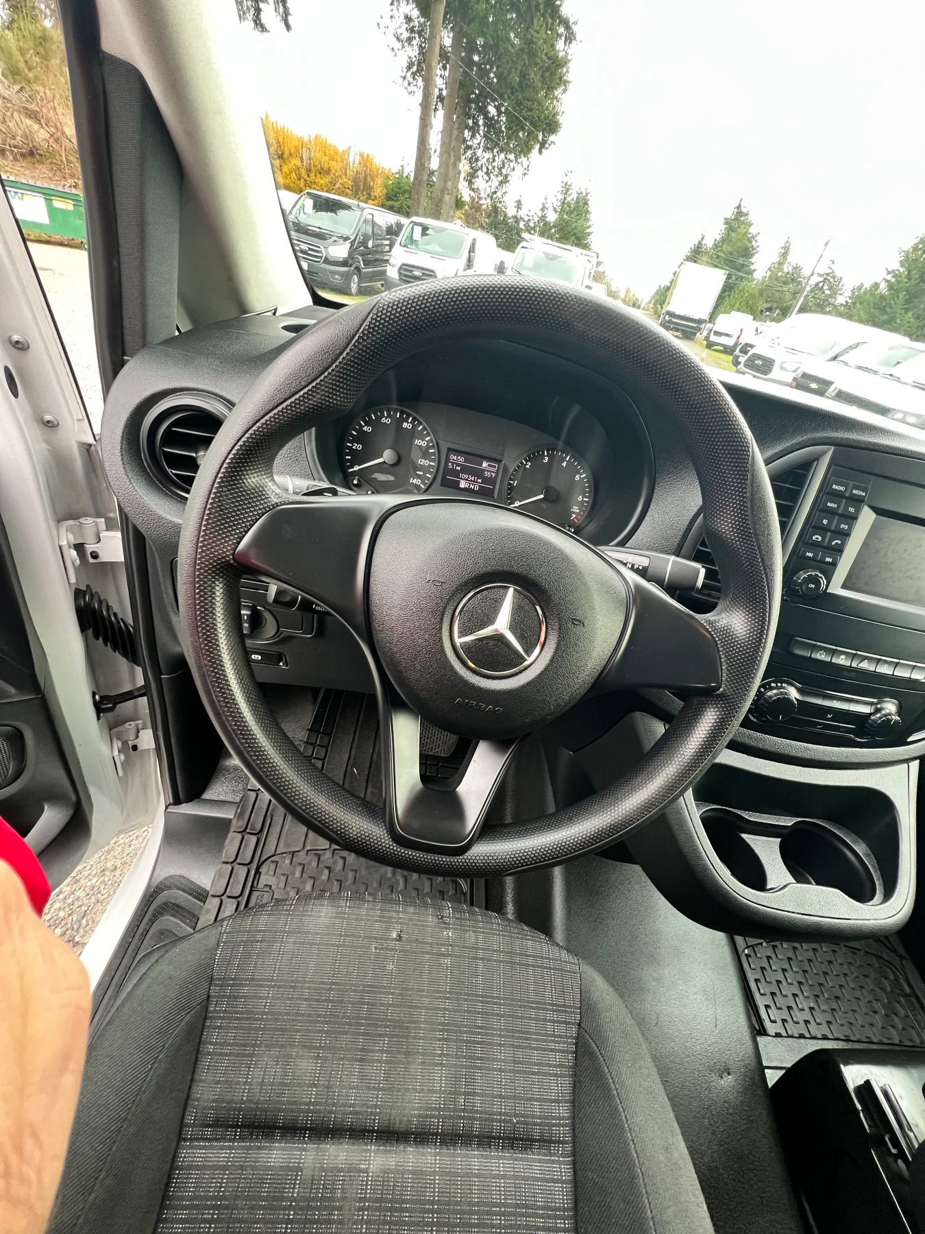 Used 2019 Mercedes-Benz Metris Standard WB Van 3D image 12
