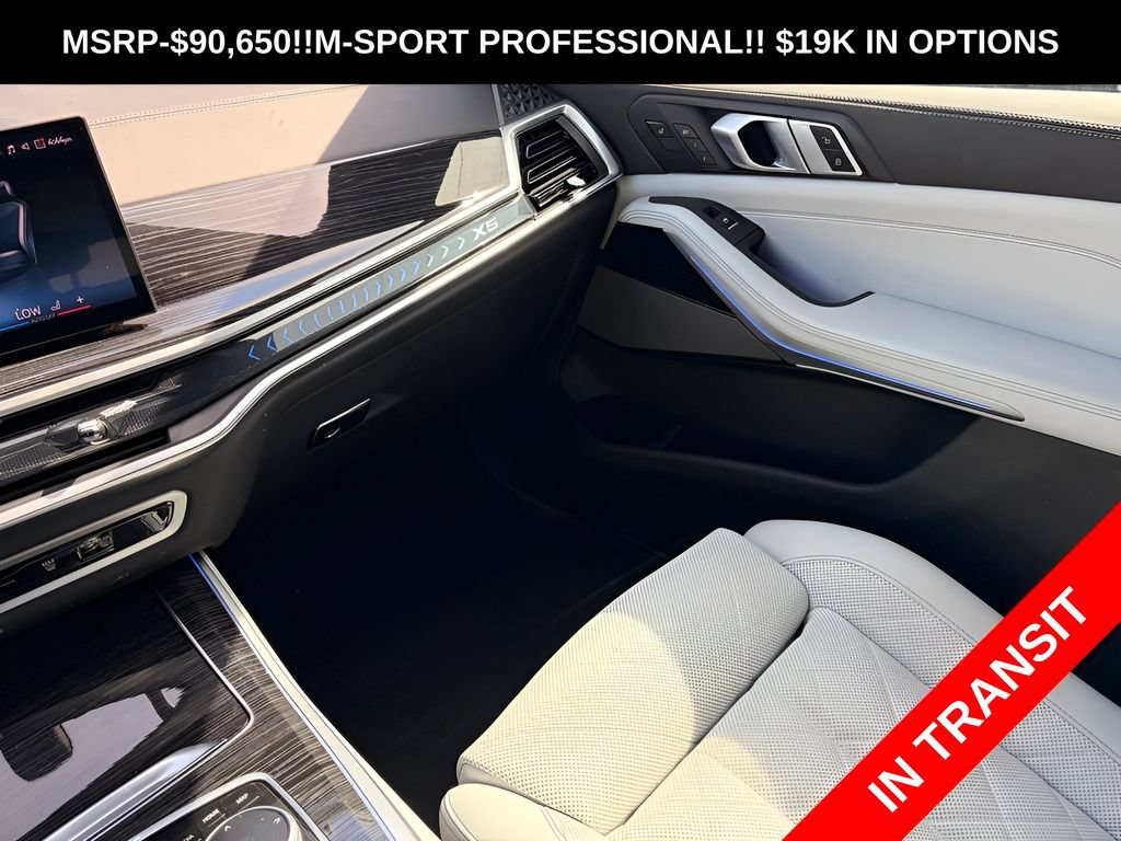 Used 2026 BMW X5 xDrive40i w/ M Sport Package AWD/4WD image 21