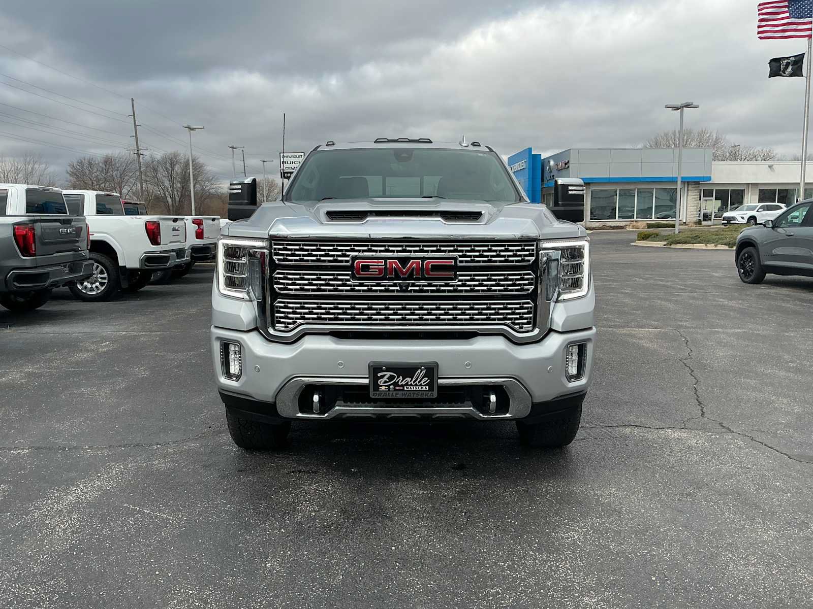 Used 2021 GMC Sierra 2500 Denali w/ Denali Ultimate Package AWD/4WD image 2