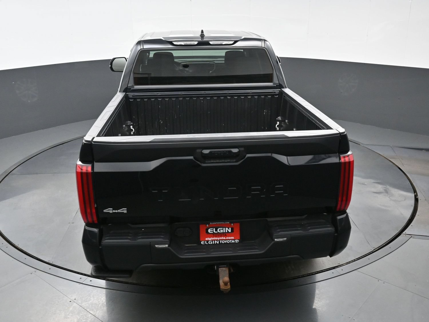 Used 2023 Toyota Tundra SR5 w/ SR5 Convenience Package AWD/4WD image 37