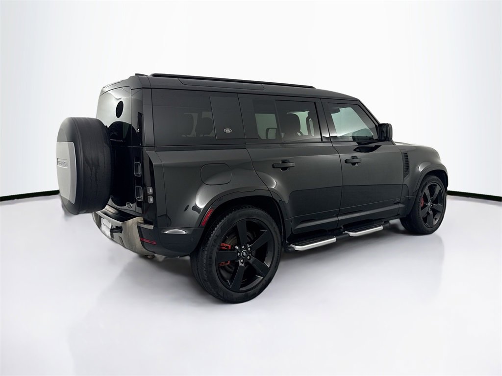 Certified 2022 Land Rover Defender 110 X image 5