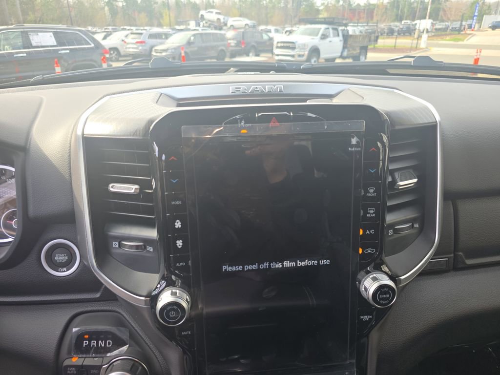 New 2026 RAM 1500 4x4 Crew Cab image 20