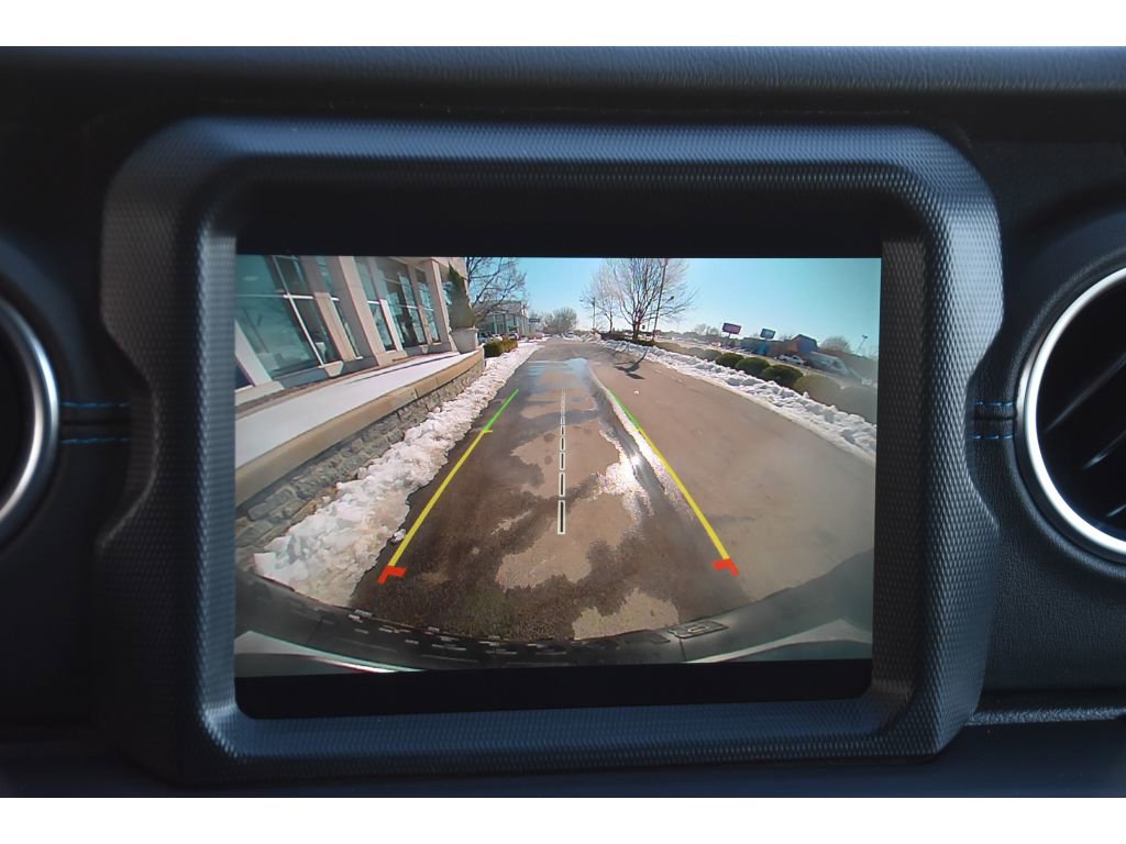 Used 2022 Jeep Wrangler Unlimited Rubicon 4xe w/ Steel Bumper Group image 21