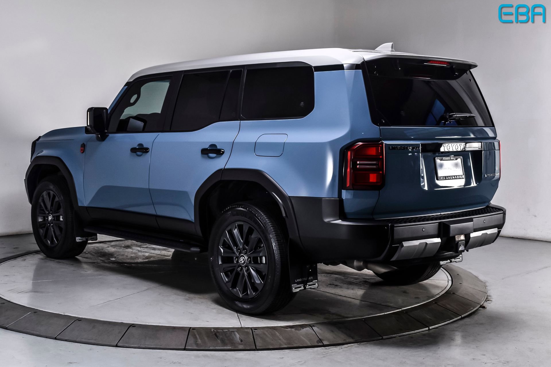 Used 2025 Toyota Land Cruiser w/ Premium Package image 4