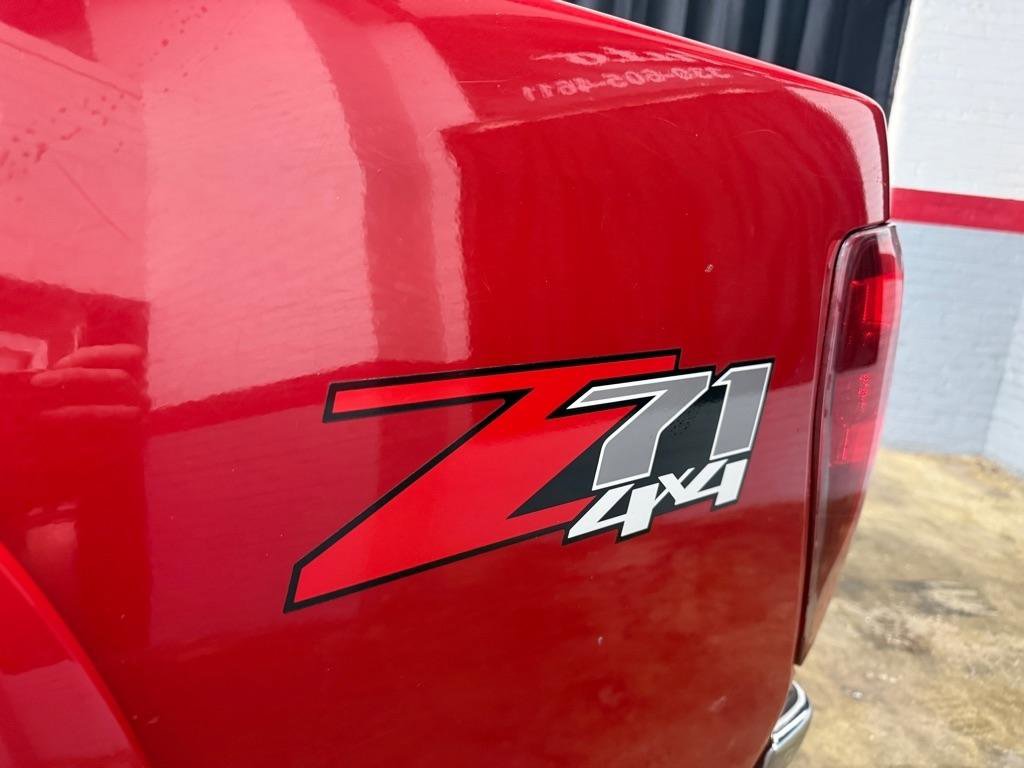 Used 2010 Chevrolet Colorado LT image 12