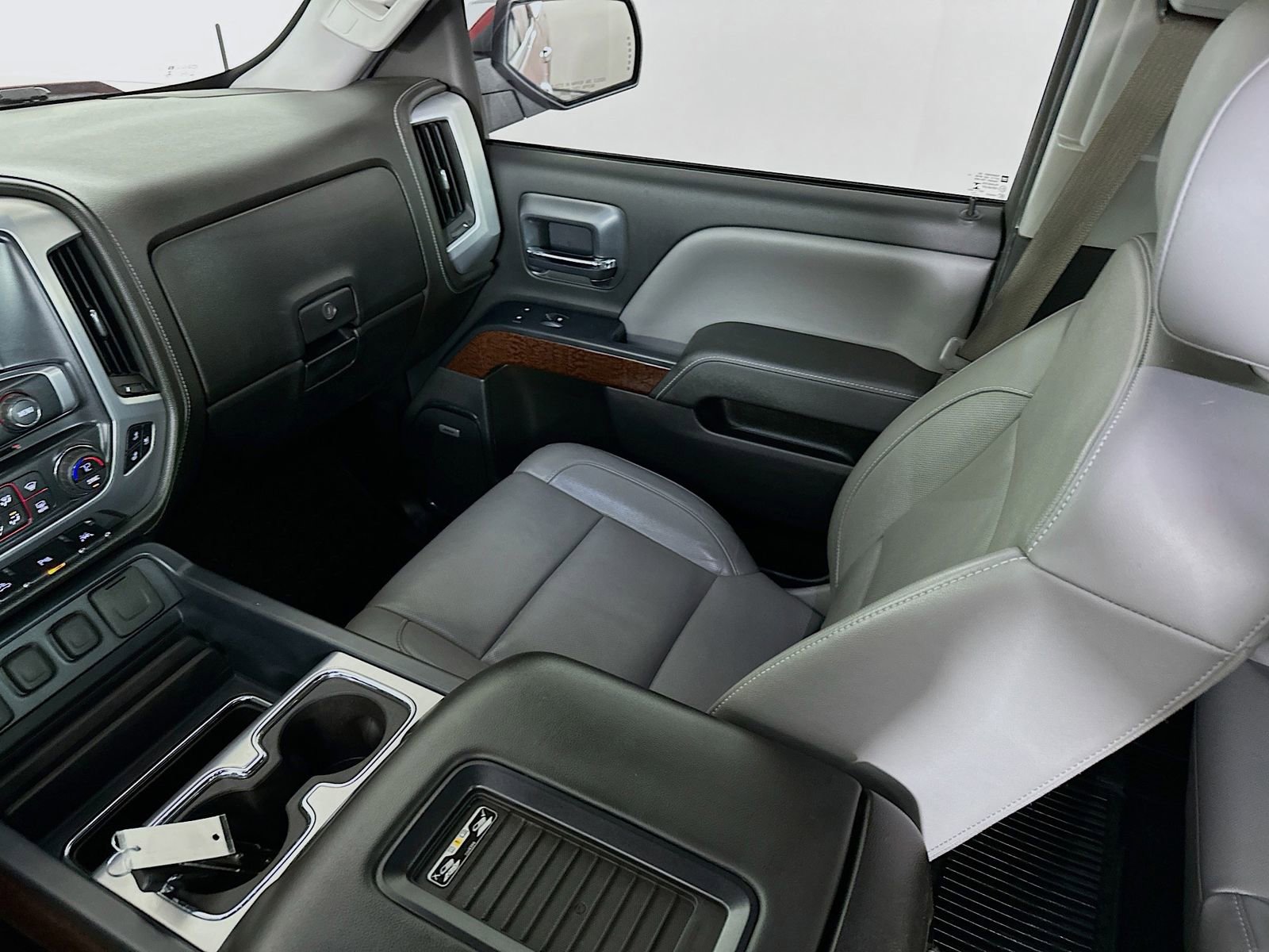 Used 2016 GMC Sierra 1500 SLT image 25