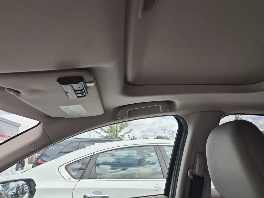 Used 2016 Honda HR-V EX-L image 8