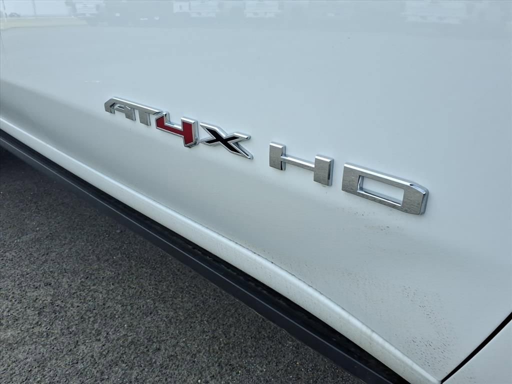 New 2026 GMC Sierra 2500 AT4X image 11