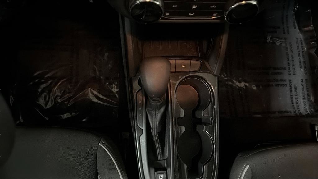 Used 2023 Chevrolet TrailBlazer LT FWD image 17