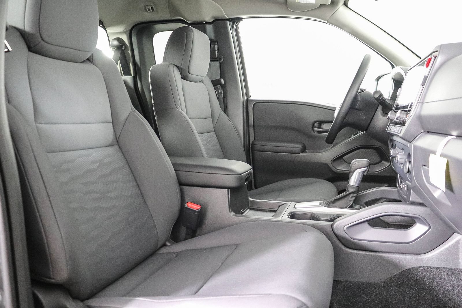 New 2027 Nissan Frontier S RWD image 19