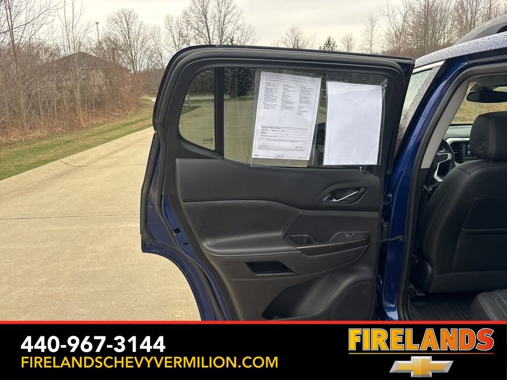 Used 2023 GMC Acadia SLT w/ Technology Package image 50