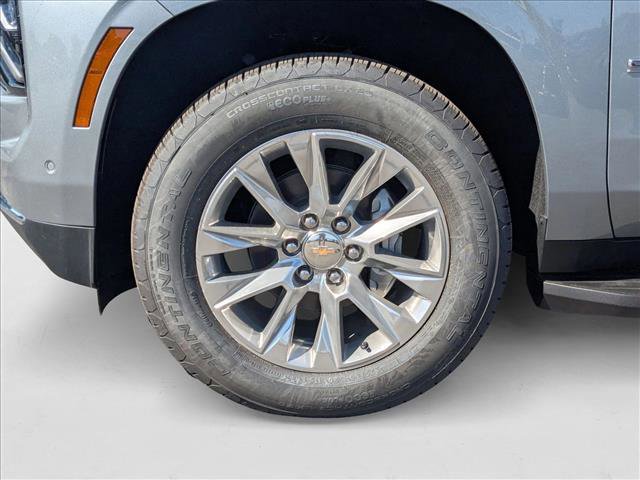 New 2025 Chevrolet Suburban Premier image 10