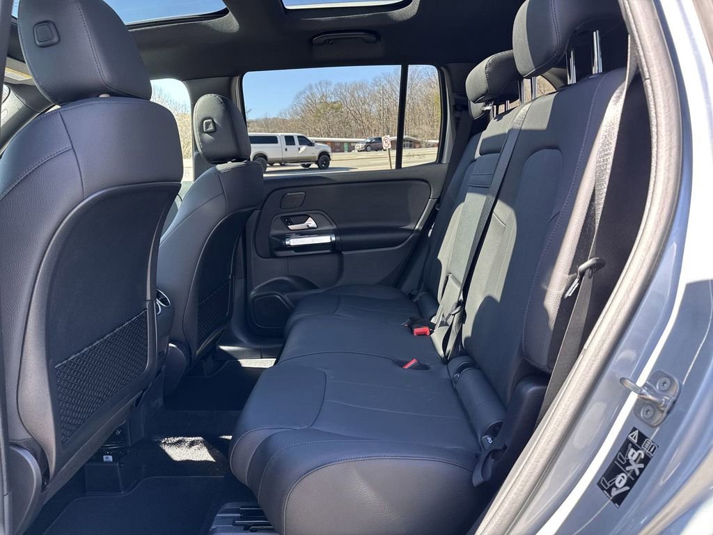 Certified 2025 Mercedes-Benz GLB 250 4MATIC image 11